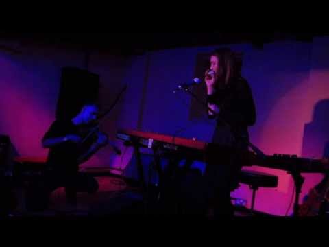 Broken Twin - In Dreams