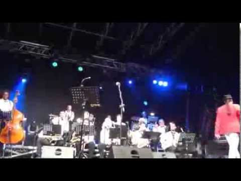 Yuvisney Aguilar con Luis Guerra, Alain Perez y la CMQ Big Band.