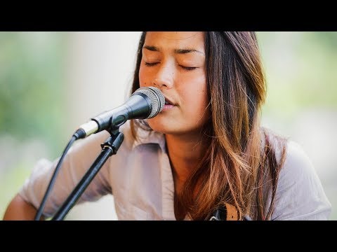 Ashley Lilinoe - Redemption Song (HiSessions.com Acoustic Live!)