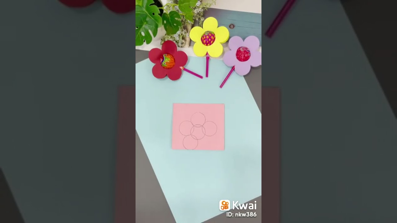 flor com pirulito 🤩