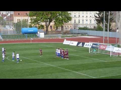 1.SC Znojmo FK - FK Varnsdorf 3:0 (2:0), 25.kolo FNL 2012/2013, 28.4.2013, gól na 2:0 (Yonov)