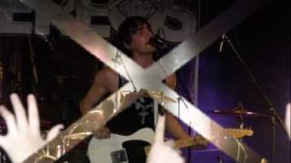 Don&#39;t Let Go-The Envy