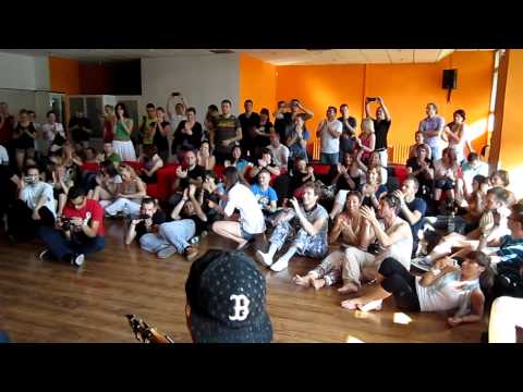 Bachata musicality workshop w/ Joan Soriano