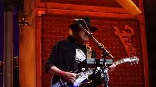 Neil Young &amp; Crazy Horse Köln 2013 Surfer Joe And Moe The Sleaze Full-HD
