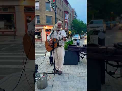 The best Street Performance I have ever seen 😮 #foryou #travel #ithaca #ithacany #thecommonsithaca