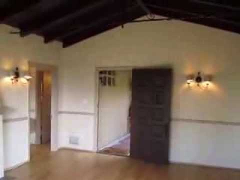 PL2090 - Upscale Los Angeles Apartment For Rent.