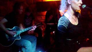 Leave's Eyes - Take The Devil In Me