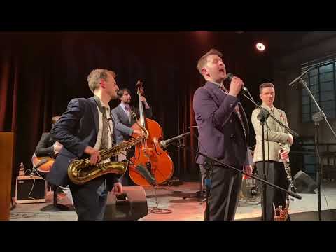 “Holy swing night” allo Spirit de Milan, l’autentica serata swing di Milano, tutta anni 30 e 40