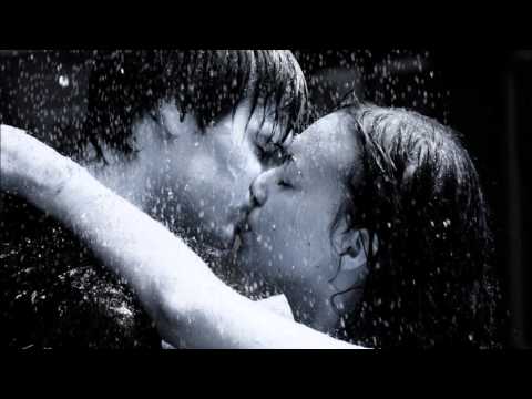 download lagu mp3 mp4 Beyonce Kissing You Karaoke, download lagu Beyonce Kissing You Karaoke gratis, unduh video klip Beyonce Kissing You Karaoke