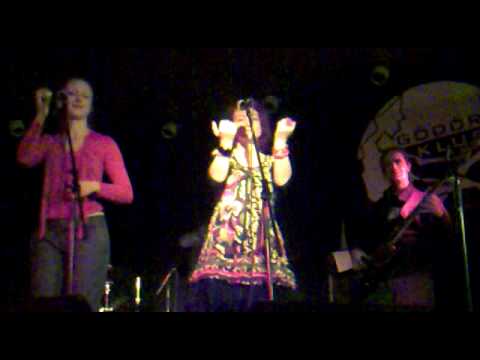 Egy Kiss Erzsi Zene - Kinono (Koncert)