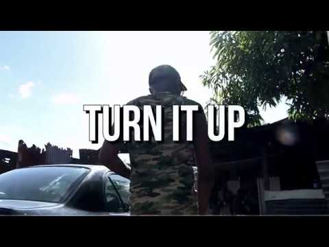 Stunna Saro (feat Ashwin Jaydee) - Turn It Up
