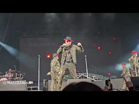 Electrifying Performance of New Edition's 'Crucial' | Legacy Tour | St Louis 2023