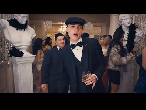 Compa que le parece esa morra (Video Oficial) Ella Baila Sola Peso Pluma Ft. Eslabón Armado