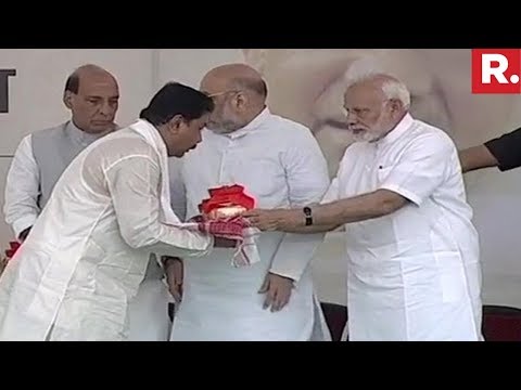 Vajpayee's Ashes To Be Immersed In Rivers Across India #RIPVajpayee