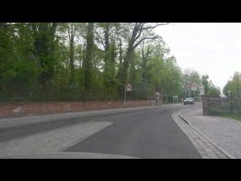 Willkommen in Vetschau und versuche mal ein Rechtsabbiegen