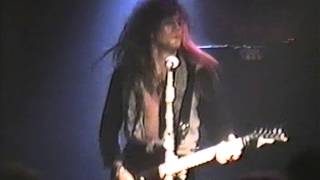Lillian Axe - Picture Perfect (Springfield, MO, US, 1989-05-26) (Aud Shot)