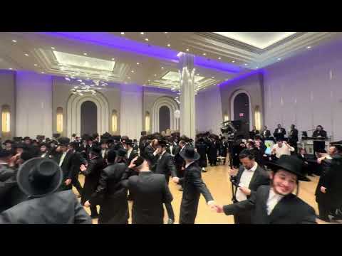 Avrumi Berko on the keys & Shea Berko Yisroel Duvid Kupil & Indig fire 🔥 