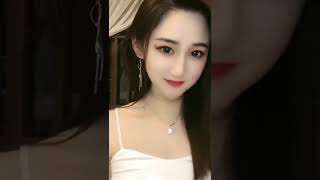 Download lagu VIRAL WANITA TERCANTIK DIDUNIA,SANGAT MENGGODA mp3