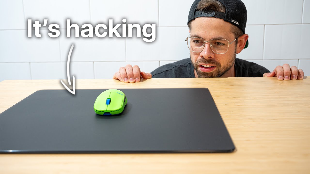I Built a Mousepad That Aims for You - YouTube