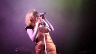 Róisín Murphy- Pretty Bridges - live in Universiada Hall (Sofia) 06 November 2008