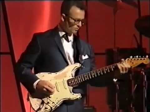 Billy MacKenzie - You Only Live Twice - Jonathan Ross Show