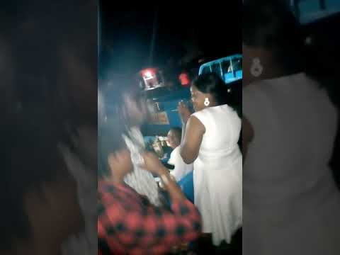 6.4 LMK En Showcase - Chez Les Présidents