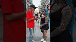 Sizce Kaç Dövmesi Var ? 😂