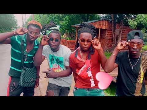 MamBolo Little Botty - AcacheeTjangini futu beei (Official audio)