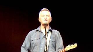 Billy Bragg - Must I Paint You A Picture