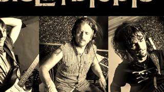 Arde Babylon    -   Ciclonautas