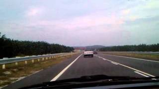 preview picture of video 'Perjalanan santai melalui E22 Senai Desaru Expressway'