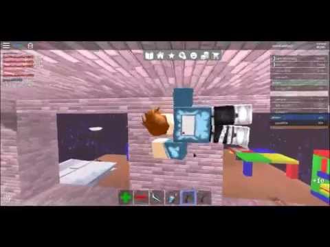 Roblox Work at a pizza place how to get in peoples 2/3 story houses while the door is closed