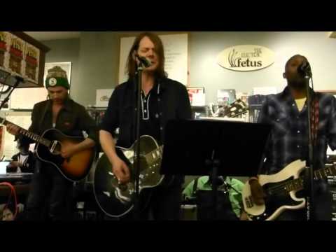 Soul Asylum "Don't Bother Me" Minneapolis,Mn 3/25/16