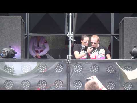 THE QONTINENT 2010 || DA TWEEKAZ || HD