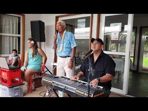 MEHANI BAND AVEC NOTRE PAPI JEAN A HOTU CATERING 17 06 2018
