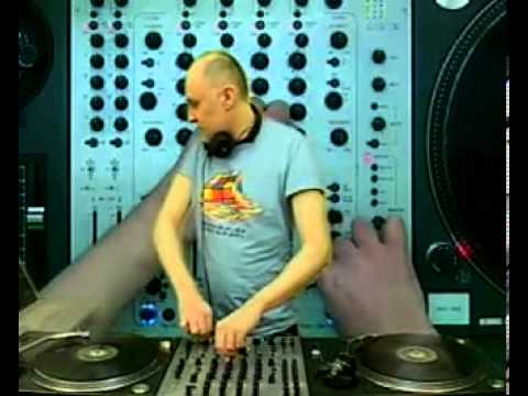 22:00:00 - Leo Gross @ RTS.FM Moscow Studio - 25.03.2010: DJ Set
