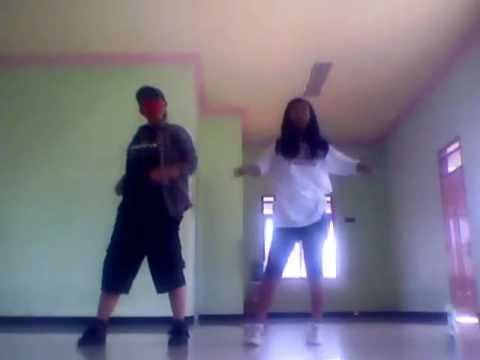 Gangnam Style Mix Covered by 2B1