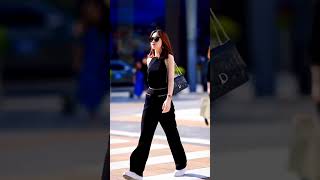 Download lagu girls walking style#trending #style #beautiful #cute #trending #stylish mp3 Download lagu girls walking style#trending #style #beautiful #cute #trending #stylish mp3