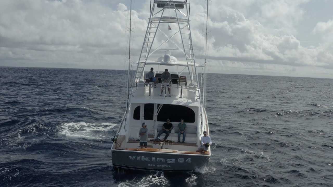 Viking 64 Flybridge Convertible Boat Test and Walkthrough