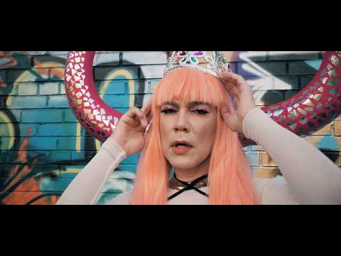 Lolita Zero - Borderline Queen (official video)