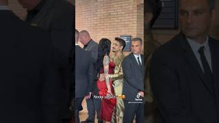 Cazzu y Nodal en el backstage de “Person Of The Year” de Latin GRAMMYs