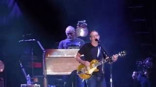 Don&#39;t Gimme No Lip - Pearl Jam 2016.08.22 Chicago Wrigley 2