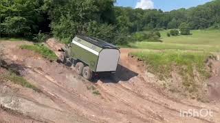 video-img