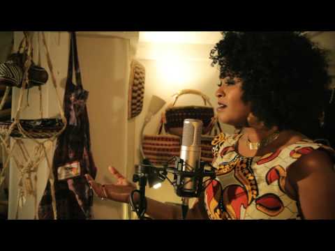 Elaine Da Silva - Mama Africa (Official Video)