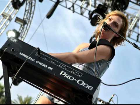 Metric - Black History Month (Death From Above 1979 cover) HQ + Lyrics in description