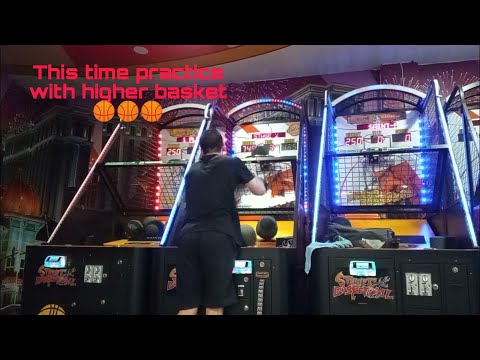 Street Basketball arcade 7 balls 786 scores (Practice with higher basket)