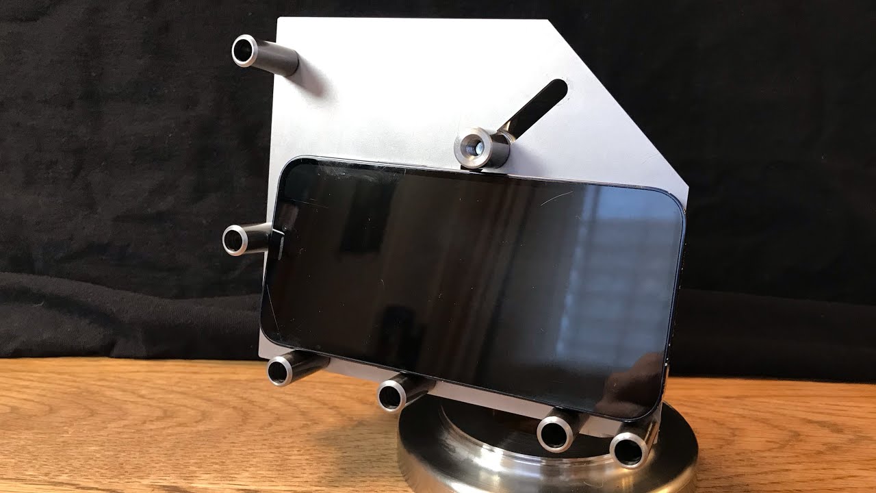 自作のスマホスタンド【モンスターエンジン西森作】 「解説有り」