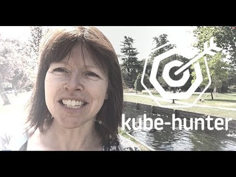 Liz Rice presenting kube-hunter the free penetration testing tool for Kubernetes