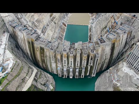 Siêu đập thuỷ điện hùng vỹ nhất Trung Quốc lớn hơn cả đập Tam Hiệp