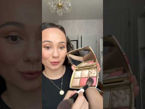 HOURGLASS DEER PALETTE DEMO fair skin friendly?